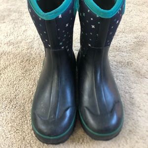 BOGS winter boot - Size 5 youth
